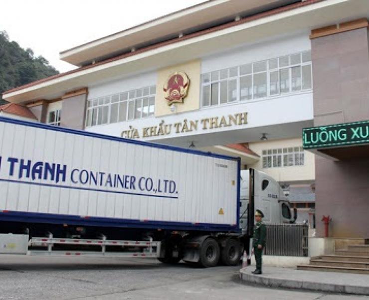 Ngừng thông quan vì dịch Corona: Cần hỗ trợ doanh nghiệp xuất khẩu nông sản dự trữ hàng hóa